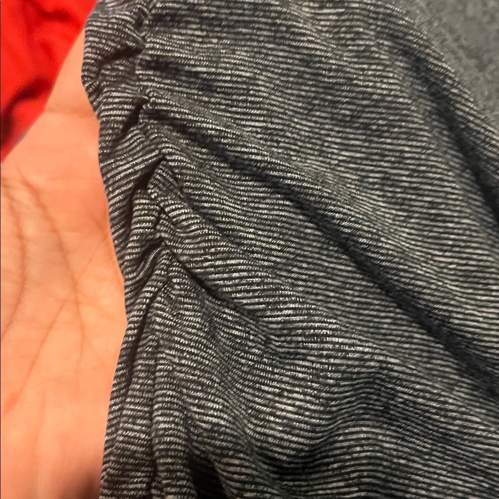 The North Face Women's Motivation Stripe 1/2 Zip Performance Top, Small - Picture 4 of 5